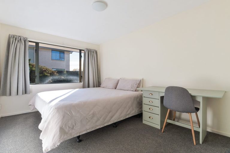 Photo of property in 54 Hansons Lane, Upper Riccarton, Christchurch, 8041