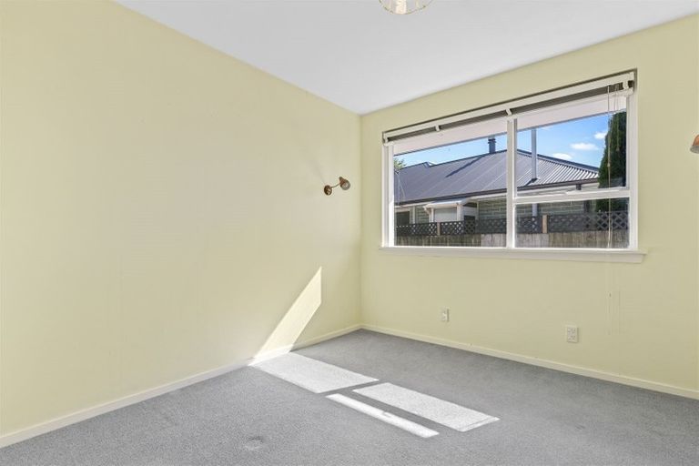 Photo of property in 239 Johns Road, Northwood, Christchurch, 8051