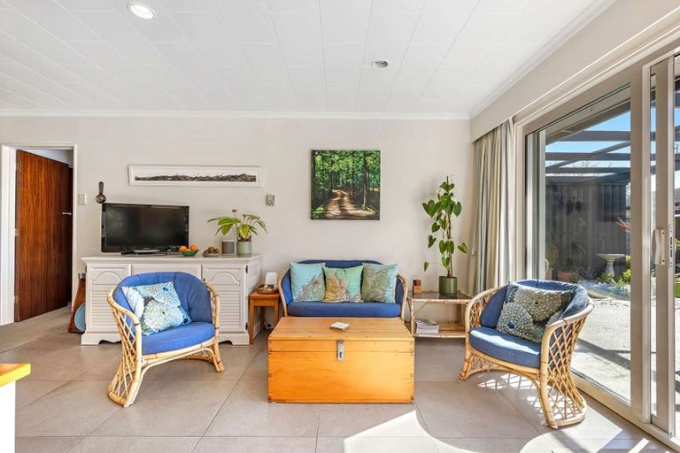 Photo of property in 16 Goodman Drive, Motueka, 7120