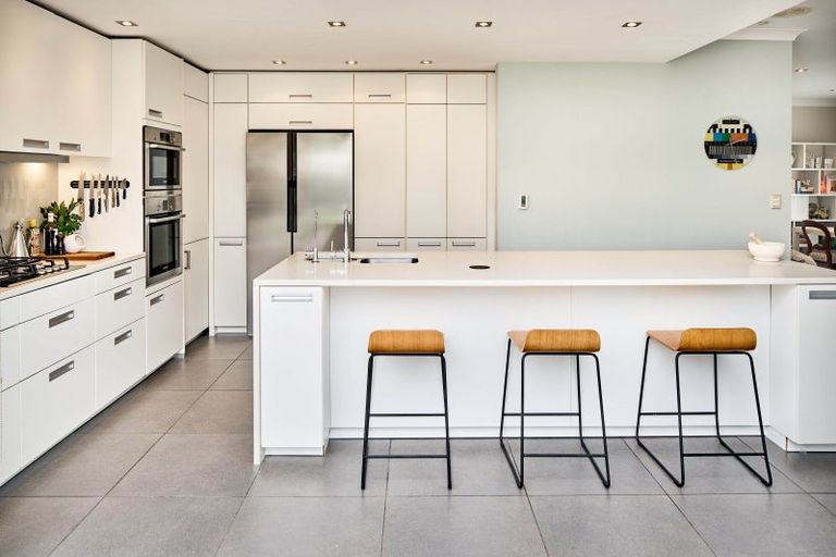 Photo of property in 292 The Parade, Island Bay, Wellington, 6023