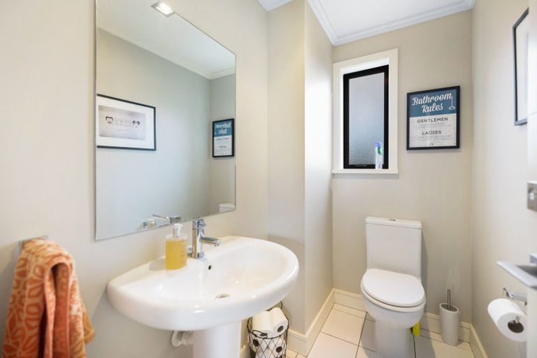 Photo of property in 15 Sunhaven Cove, Cromwell, 9310