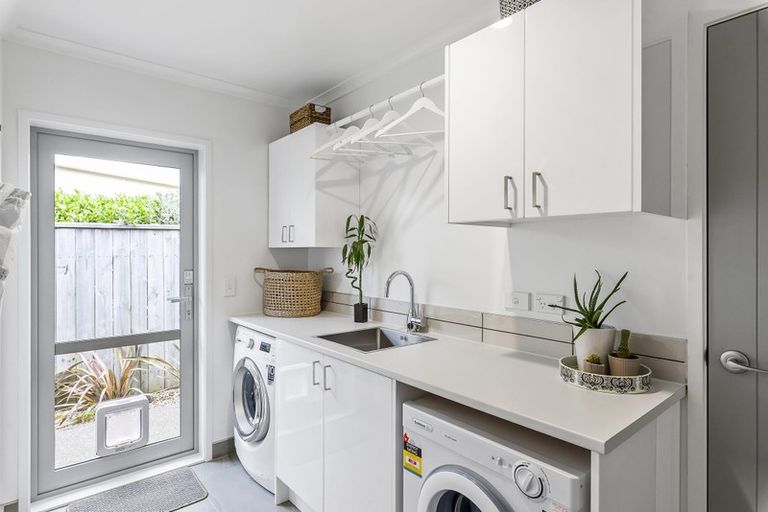 Photo of property in 39 Kotuku Drive, Paraparaumu Beach, Paraparaumu, 5032