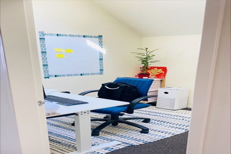 Photo of property in Victoria Villas, 41/35u Pirie Street, Mount Victoria, Wellington, 6011
