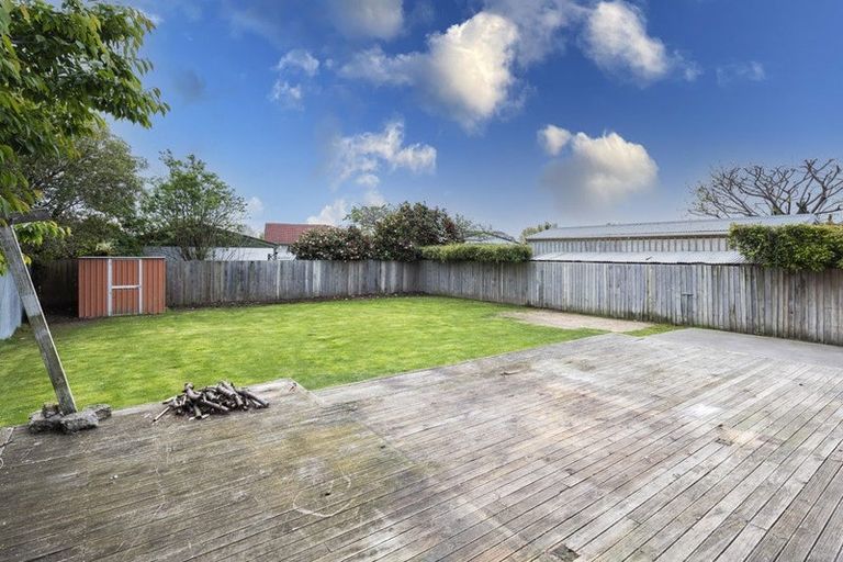 Photo of property in 257 Weston Road, Mairehau, Christchurch, 8052