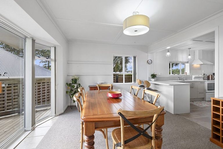 Photo of property in 89 Paynters Avenue, Strandon, New Plymouth, 4312