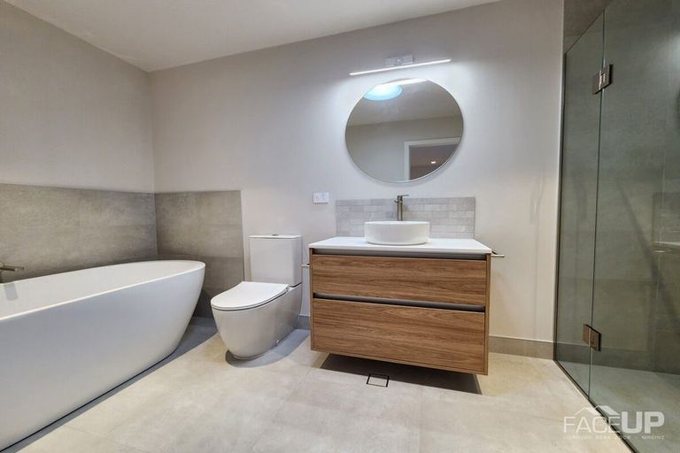 Photo of property in 60 Tahingamanu Road, Hobsonville, Auckland, 0616