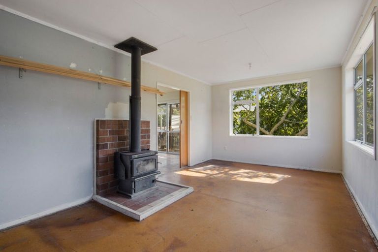 Photo of property in 16 Savage Road, Waihi, 3610