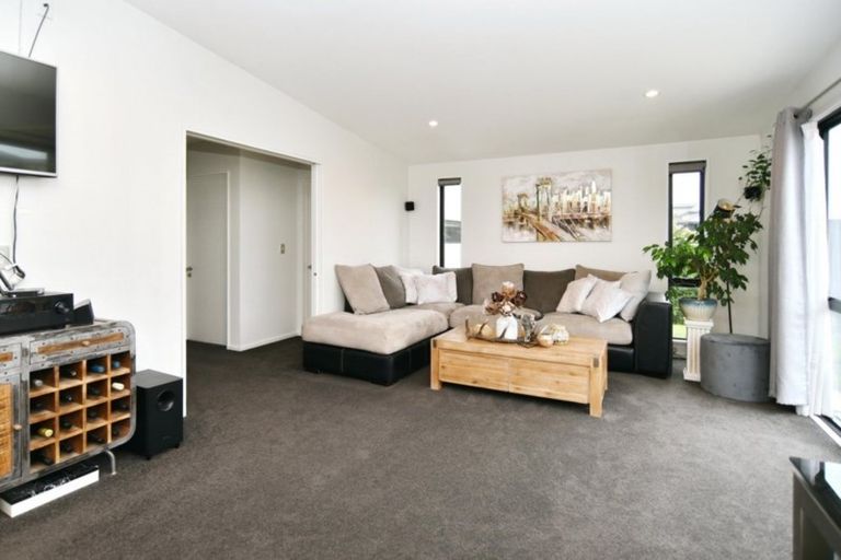 Photo of property in 13 Hancox Street, Kaiapoi, 7630