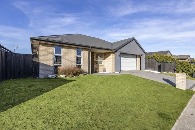 Photo of property in 36 Aroha Street, Pegasus, 7612