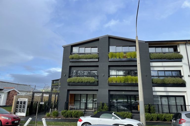 Photo of property in 206/466 Hagley Avenue, Christchurch Central, Christchurch, 8011