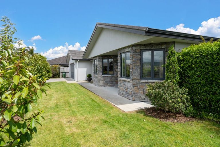 Photo of property in 4 Libby Crescent, Cambridge, 3434