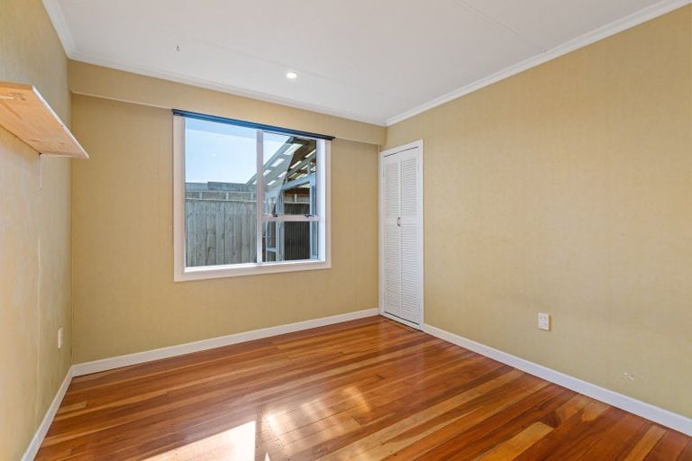 Photo of property in 53 Blake Street, Waitara, 4320