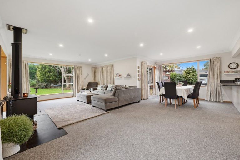 Photo of property in 9 Huntly Road, Outram, 9019