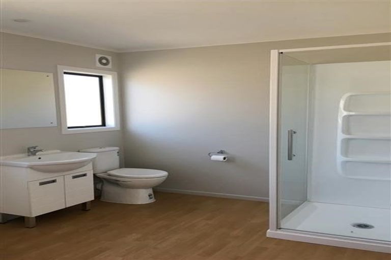 Photo of property in 4 Mildmay Road, Henderson, Auckland, 0610