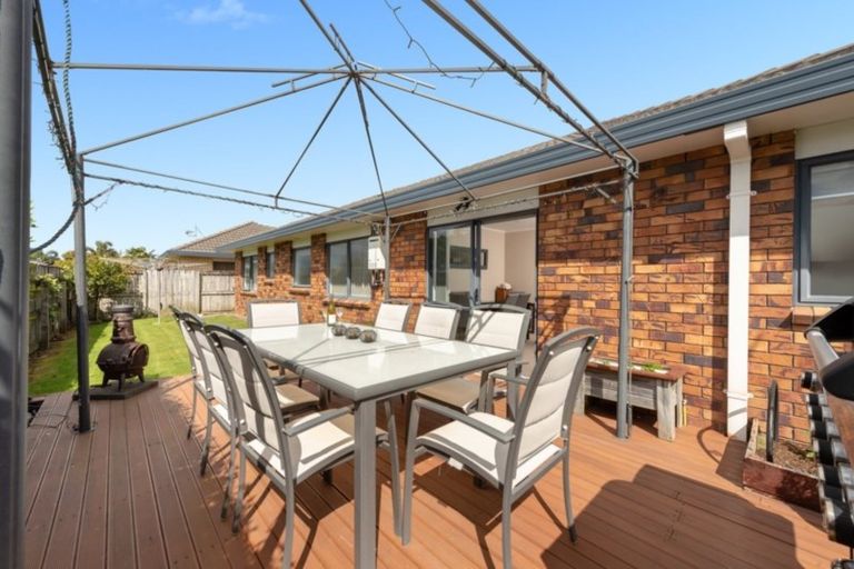 Photo of property in 315 Gravatt Road, Papamoa Beach, Papamoa, 3118