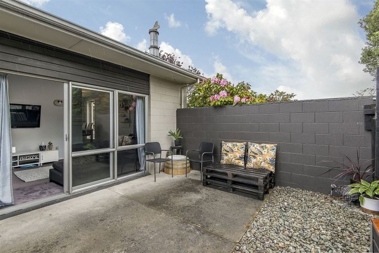 Photo of property in 91 Oakhampton Street, Hornby, Christchurch, 8042