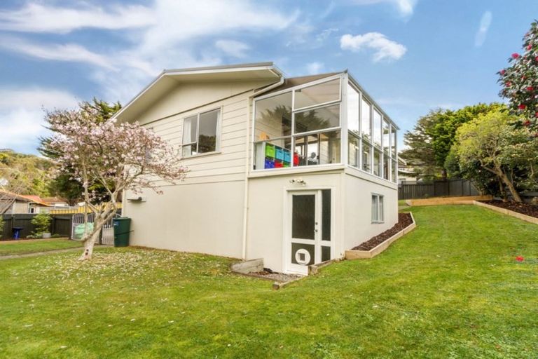 Photo of property in 33 Thimble Lane, Whitby, Porirua, 5024