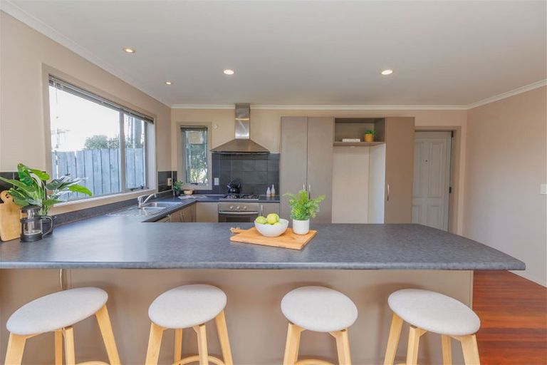 Photo of property in 27a Hawtrey Terrace, Churton Park, Wellington, 6037