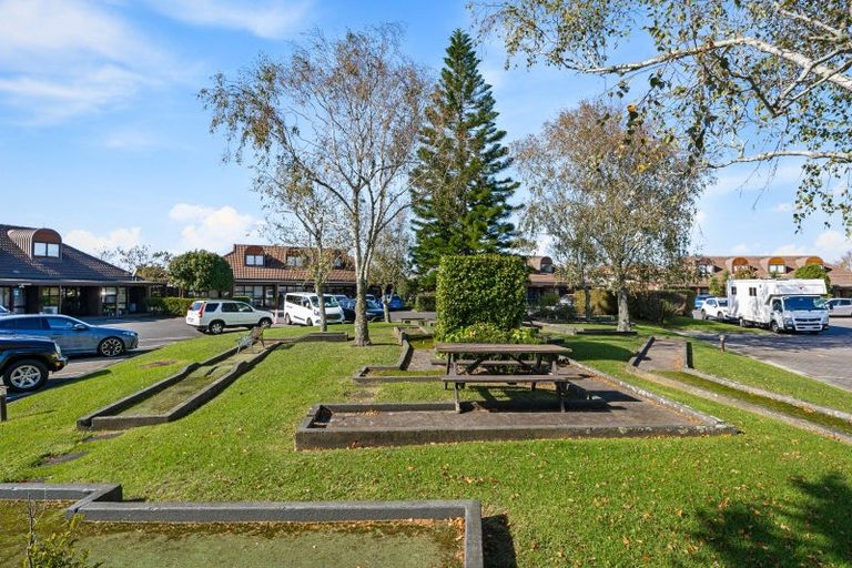 Photo of property in 327e Hobsonville Road, Hobsonville, Auckland, 0618