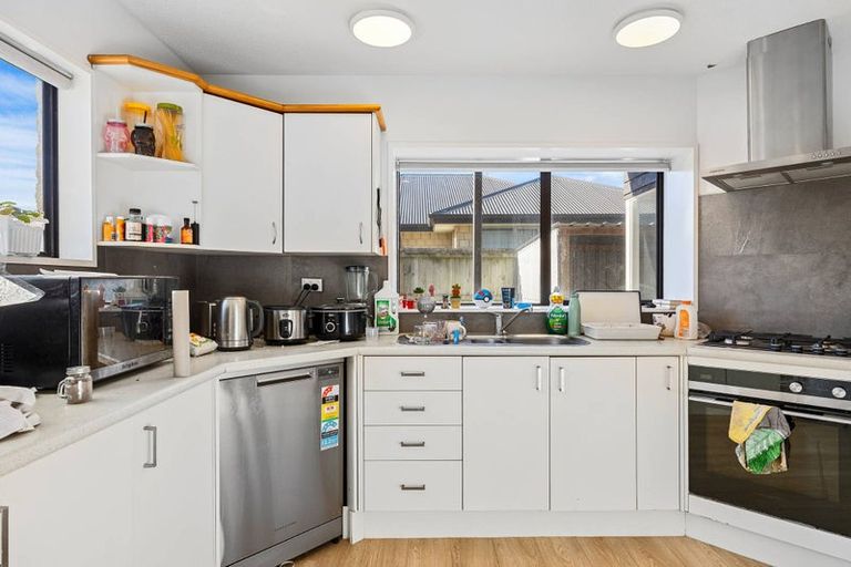 Photo of property in 8 Brixton Street, Islington, Christchurch, 8042