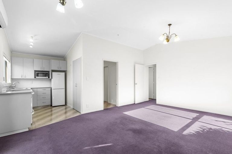Photo of property in 1/122 Tasman Street, Nelson, 7010