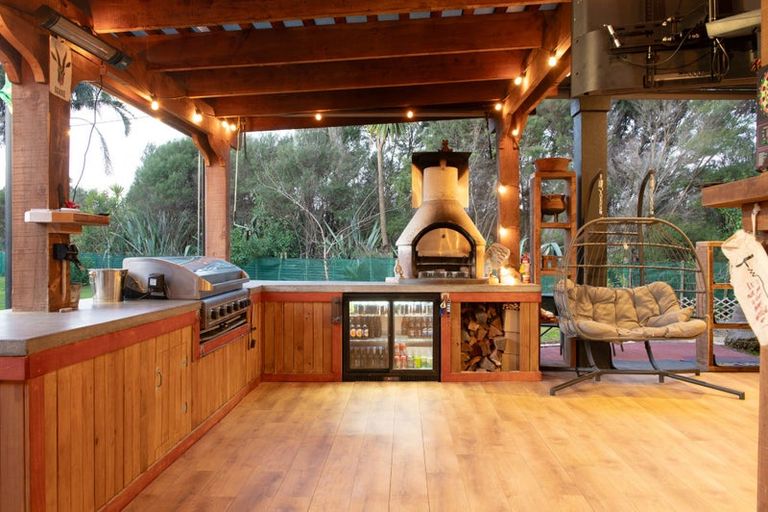 Photo of property in 331 Athlone Drive, Cambridge, 3434