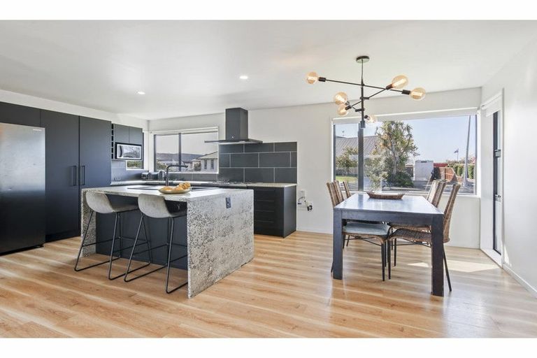 Photo of property in 67 Isaac Wilson Road, Kaiapoi, 7630