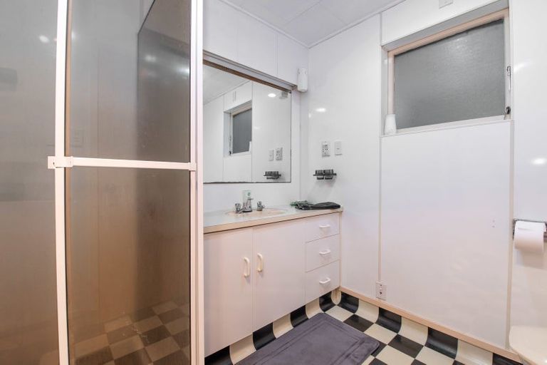 Photo of property in 34 Browning Crescent, Owhata, Rotorua, 3010