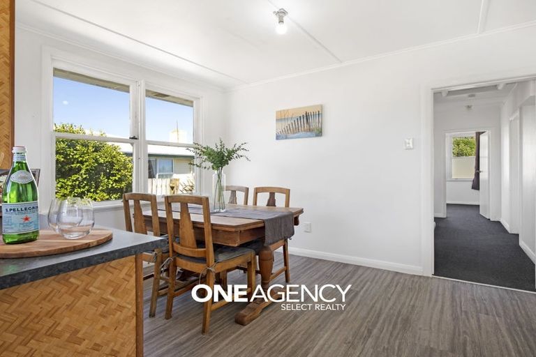 Photo of property in 95 Te Pene Avenue, Titahi Bay, Porirua, 5022