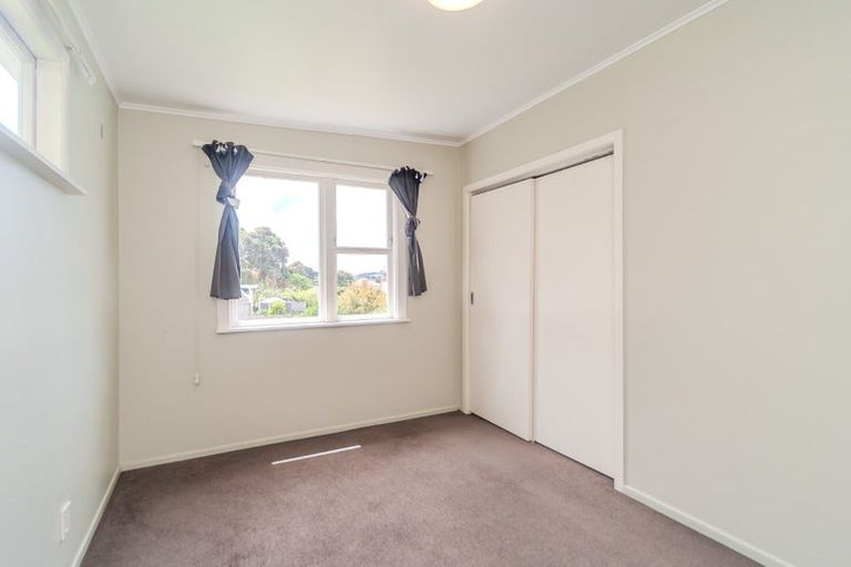 Photo of property in 64 Eden Street, Island Bay, Wellington, 6023