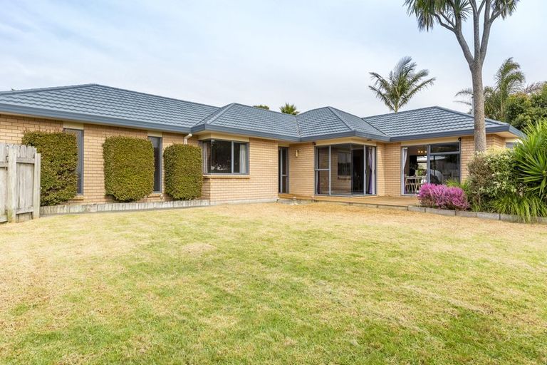 Photo of property in 12a Hawke Place, Pukekohe, 2120