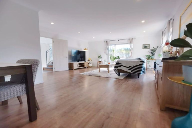 Photo of property in 5 Laurel Oak Drive, Schnapper Rock, Auckland, 0632