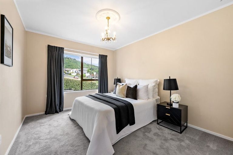 Photo of property in 25 Satara Crescent, Khandallah, Wellington, 6035