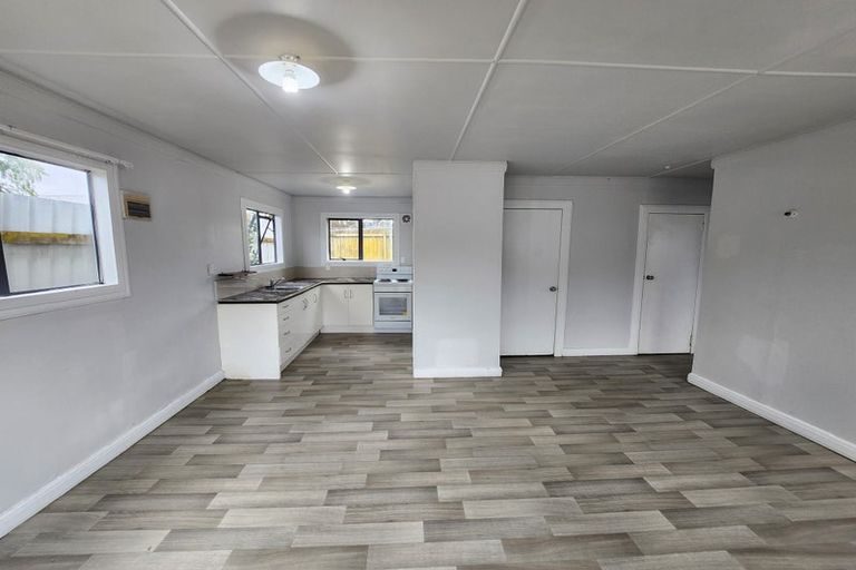 Photo of property in 30 Hooks Road, Manurewa, Auckland, 2102