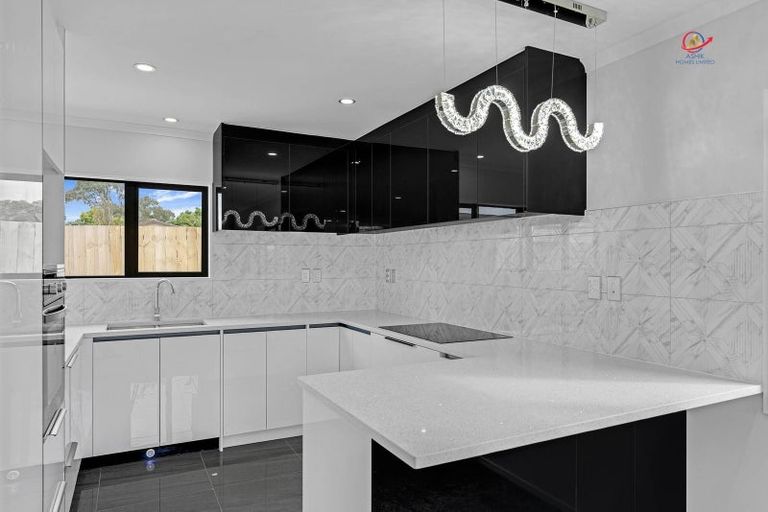 Photo of property in 10c Kivell Close, Mangere East, Auckland, 2024