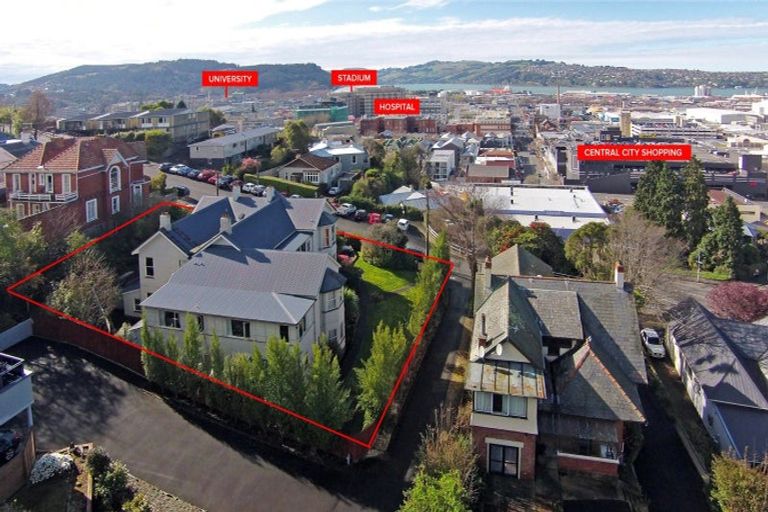 Photo of property in 6 Heriot Row, Dunedin Central, Dunedin, 9016