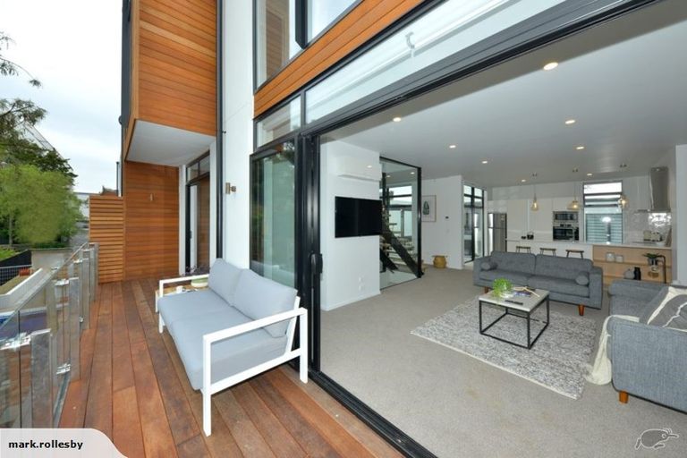 Photo of property in 3/22 Peterborough Street, Christchurch Central, Christchurch, 8013