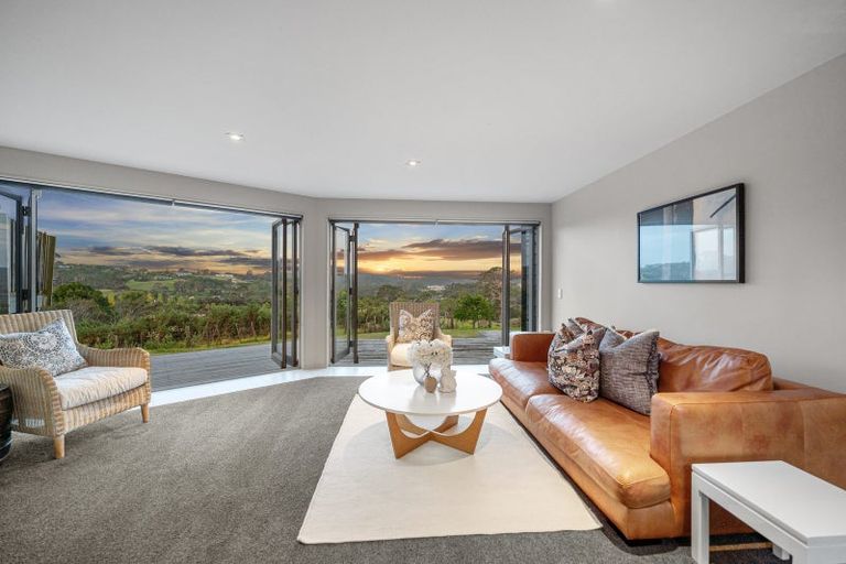 Photo of property in 51 Edward Jonkers Drive, Riverhead, Albany, 0793