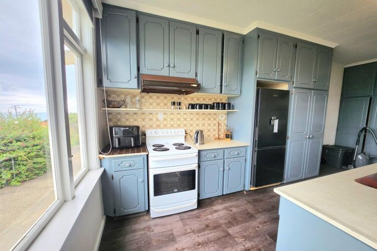 Photo of property in 19 Avon Street, South Hill, Oamaru, 9400