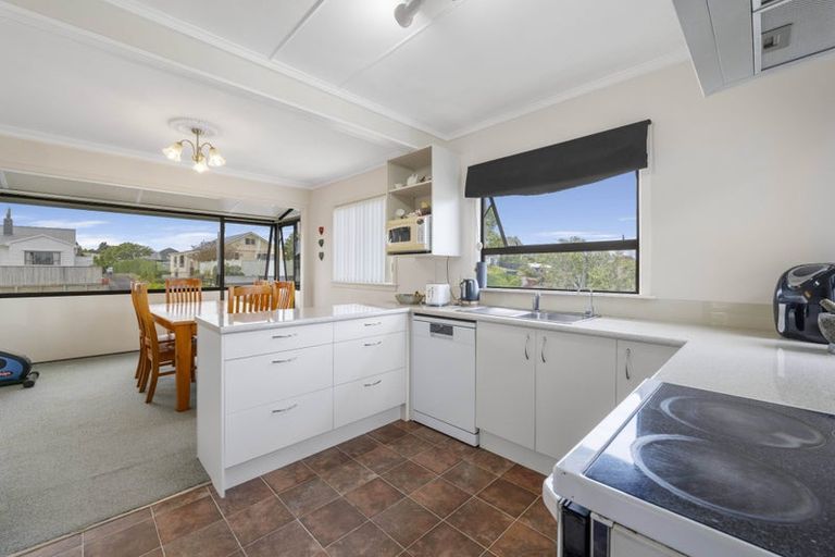 Photo of property in 126 Brooklands Road, Brooklands, New Plymouth, 4310