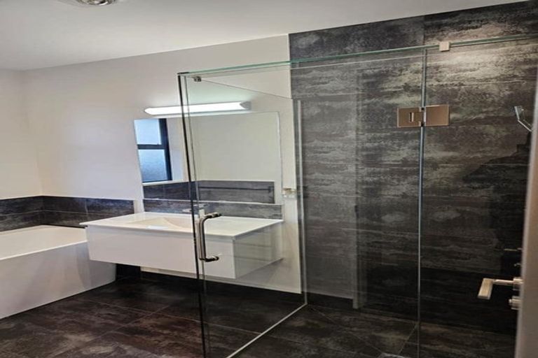 Photo of property in 5 Wilmers Road, Hornby, Christchurch, 8025