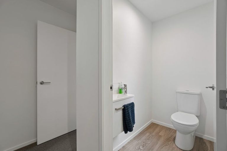 Photo of property in 22 Headley Drive, Lower Shotover, Queenstown, 9304