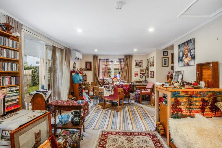 Photo of property in 83 Bird Grove, Stokes Valley, Lower Hutt, 5019