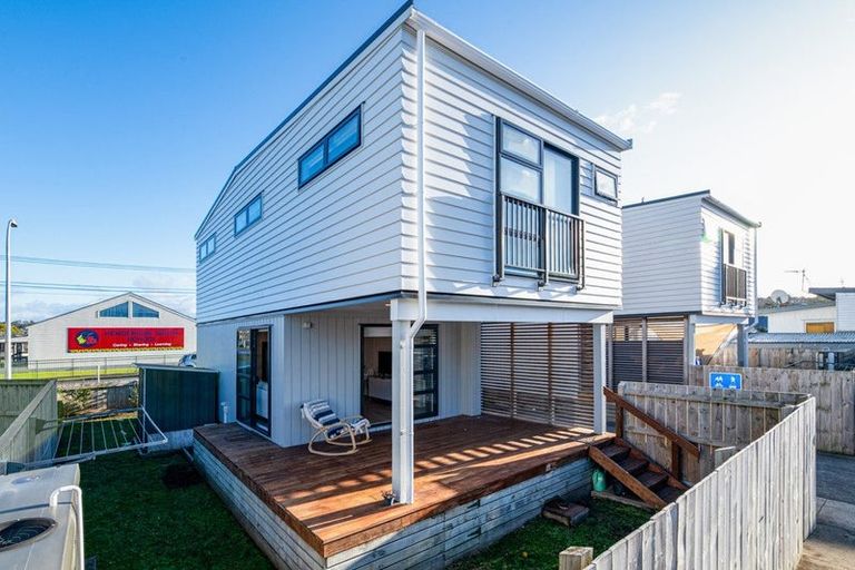 Photo of property in 1/31b Garelja Road, Henderson, Auckland, 0612