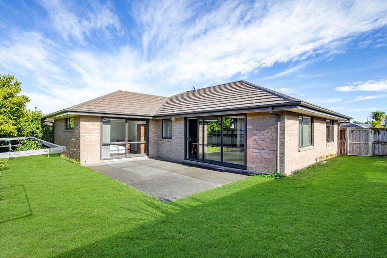 Photo of property in 12 Teafields Court, Huntington, Hamilton, 3210