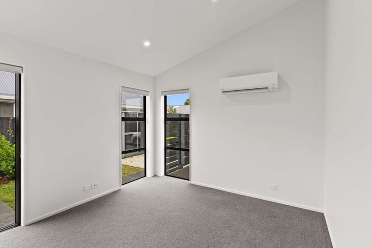 Photo of property in 11 Halliwell Avenue, Papanui, Christchurch, 8052