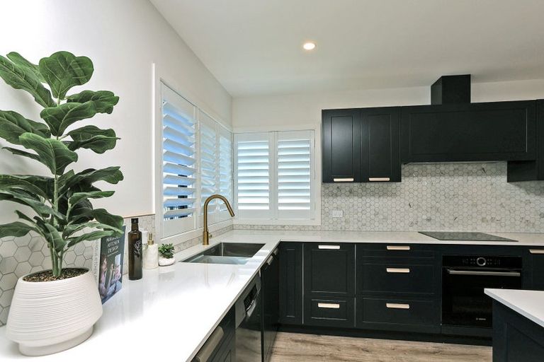 Photo of property in 33 Kenny Road, Meeanee, Napier, 4110