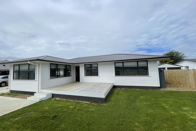 Photo of property in 8unit Bollard Road, Tuakau, 2121