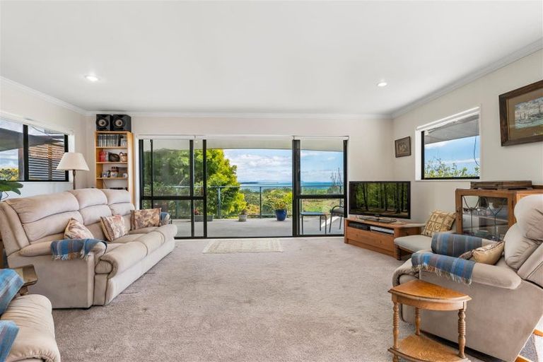 Photo of property in 33 Ngaparaoa Drive, Maketu, 3189