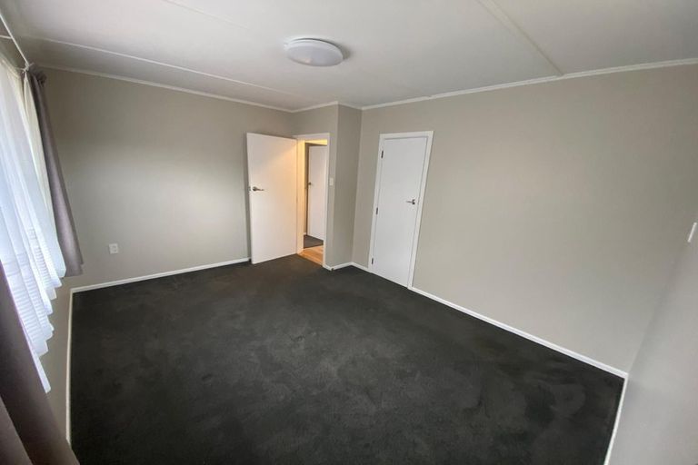 Photo of property in 19 Kayes Road, Pukekohe, 2120